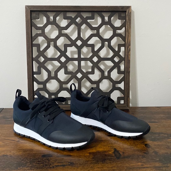 Prada Woman’s Black & White Sneakers - Picture 1 of 11